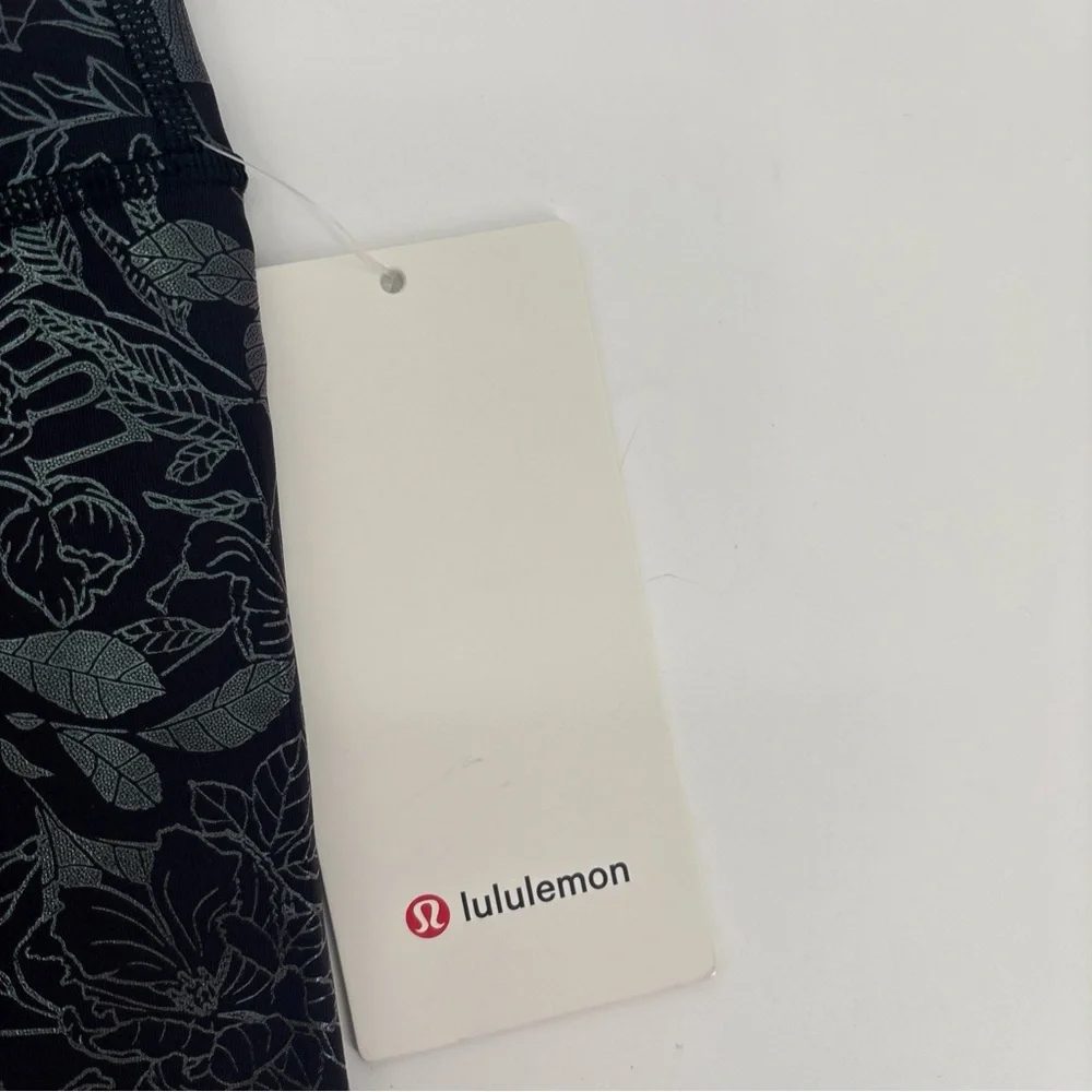Lululemon Wunder Under tight 25” Shine Flourish Black Size 4 NWT - Picture 5 of 5